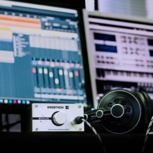 StudioCraft Studio Monitor Professional Headphones